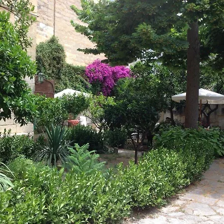 L'orangerie D'epoque Frühstückspension Lecce