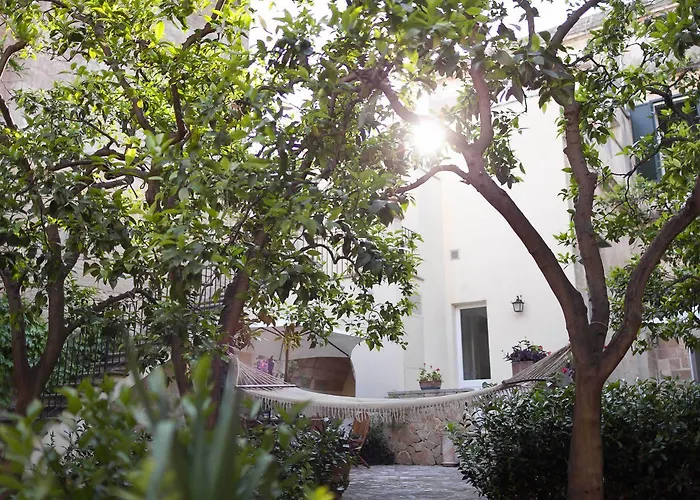 Couette-café L'orangerie D'epoque Lecce